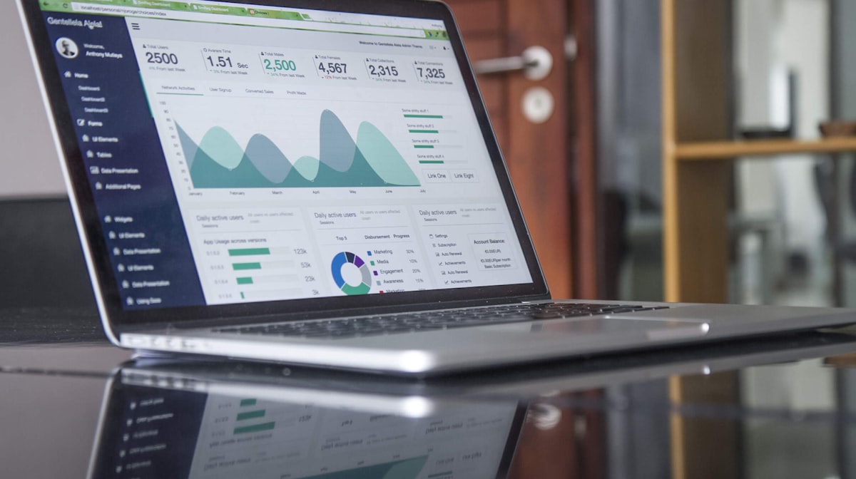 CRM sur-mesure pour cabinet de conseil : prospects, propositions, missions, staffing et facturation CRM sur-mesure pour cabinet de conseil : prospects, propositions, missions, staffing et facturation