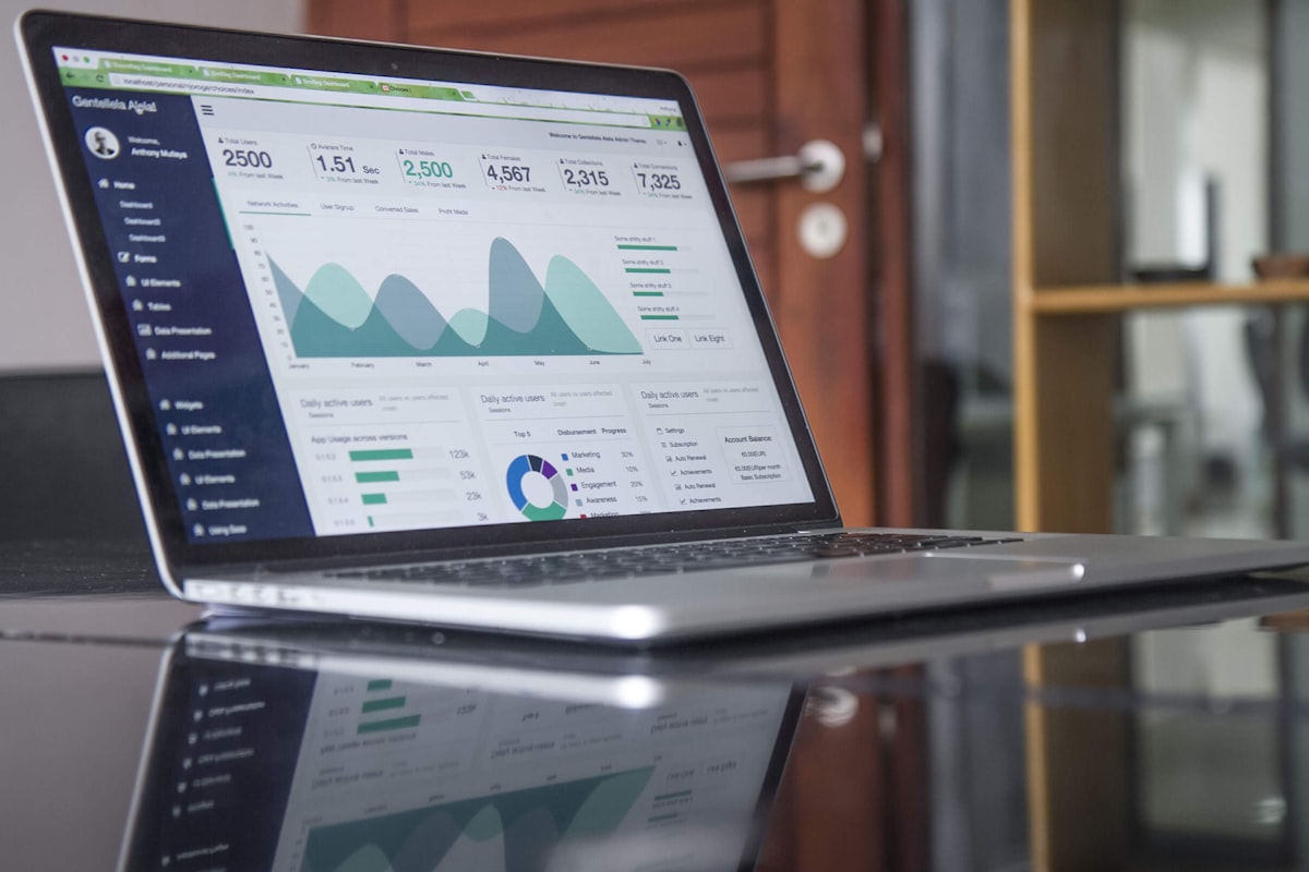 SaaS facturé à l'usage : crédits, paliers et compteurs pour une tarification qui suit la valeur SaaS facturé à l'usage : crédits, paliers et compteurs pour une tarification qui suit la valeur